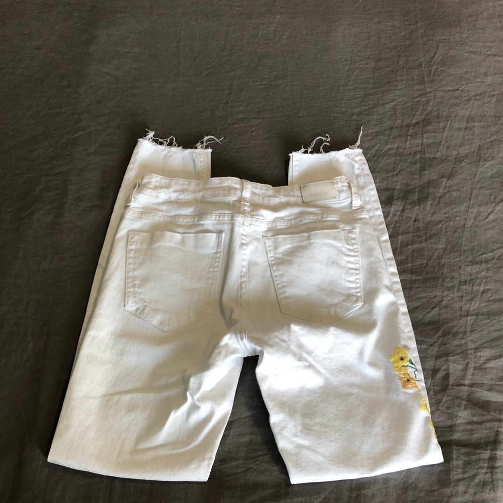 Zara Basic White Crop Skinny Flower Distressed Euc - image 6